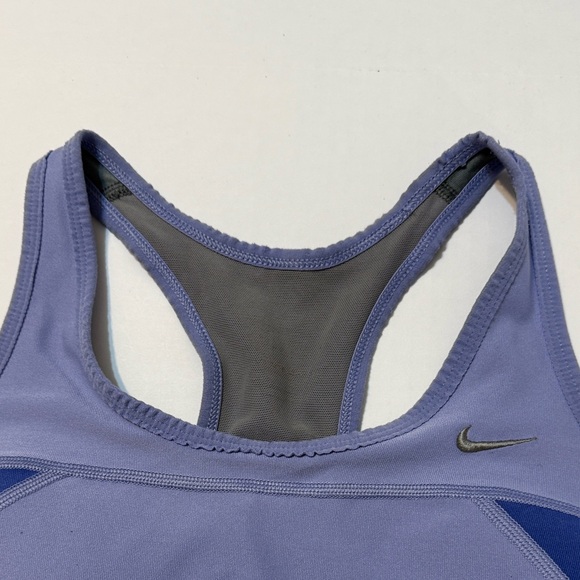 Nike Size M Women's Lavender/Blue Sports Bra - Picture 5 of 15